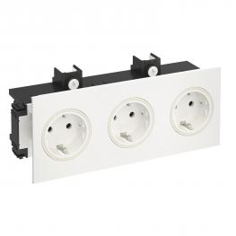 Trunking socket, triple